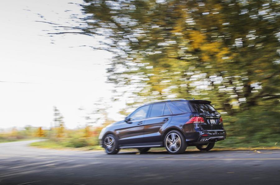  Mercedes-AMG GLE43 4Matic 2016 года  (NA) (фото 14 из 30)